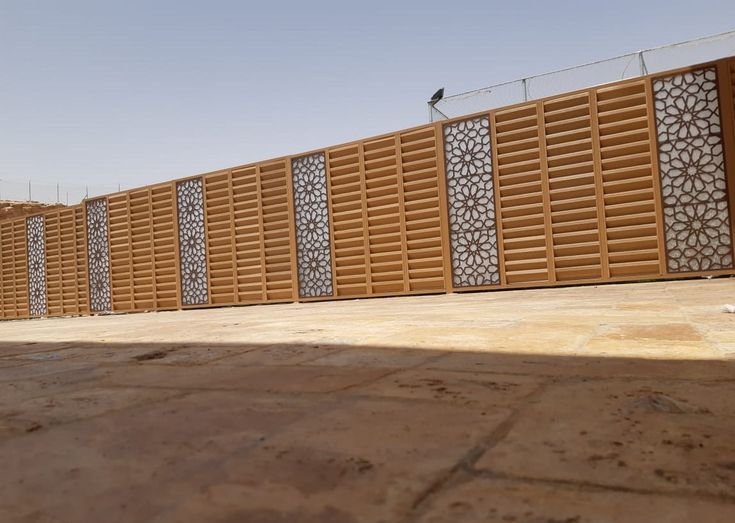 سواتر شرائح خشبية